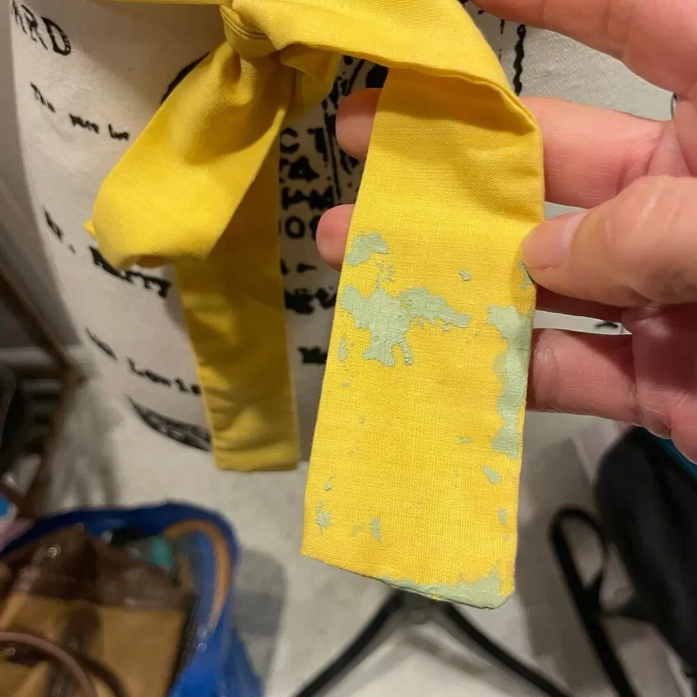 Cute buttercup vintage 50s-60s floral retro tie waist apron kitchen pockets